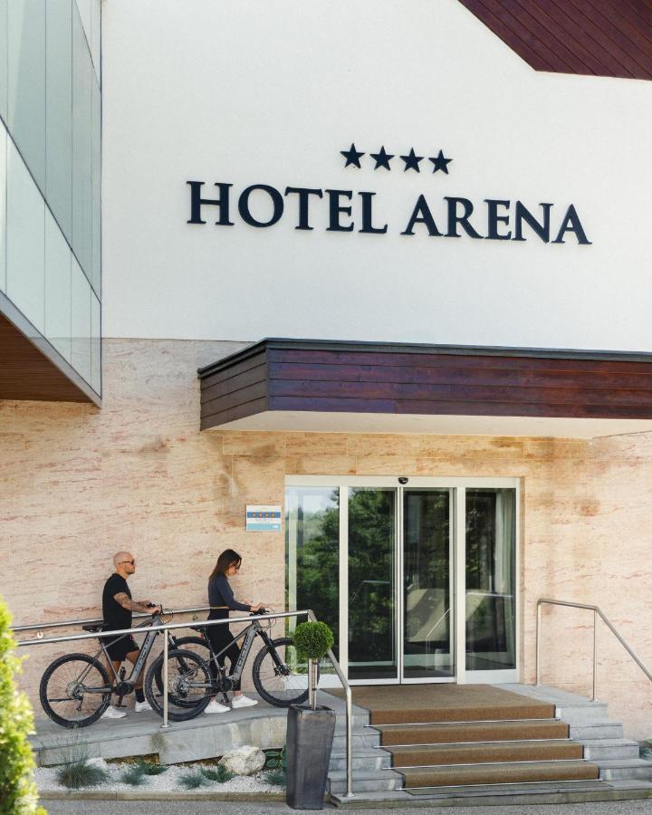 Hotel Arena マリボル エクステリア 写真